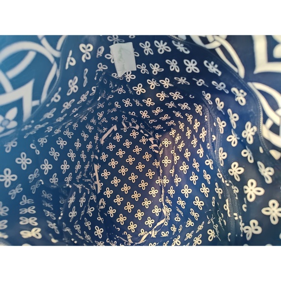 VERA BRADLEY Concerto Large Hand Bag - Picture 5 of 5